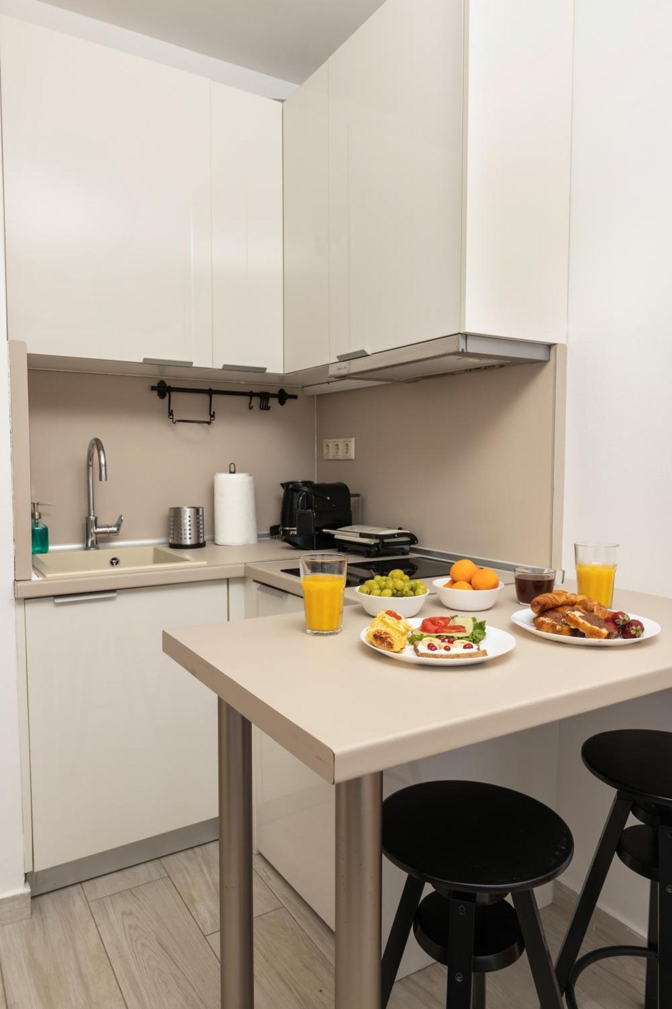 Urban Colors Apartments By Binobi! Thessaloníki Eksteriør bilde